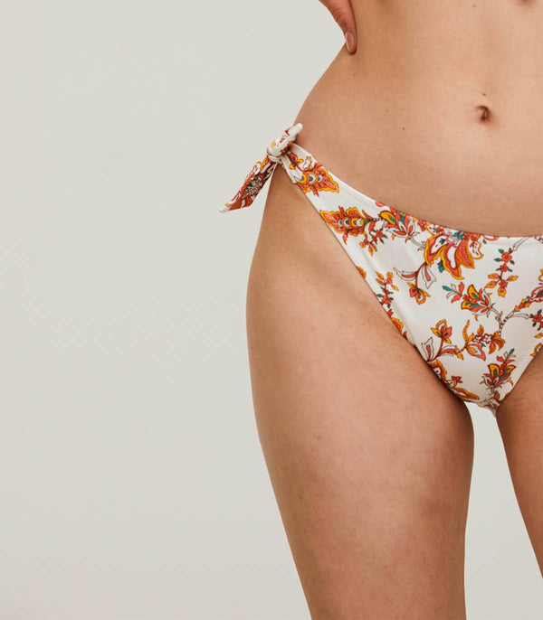 FLORA BOTTOM NORMAL